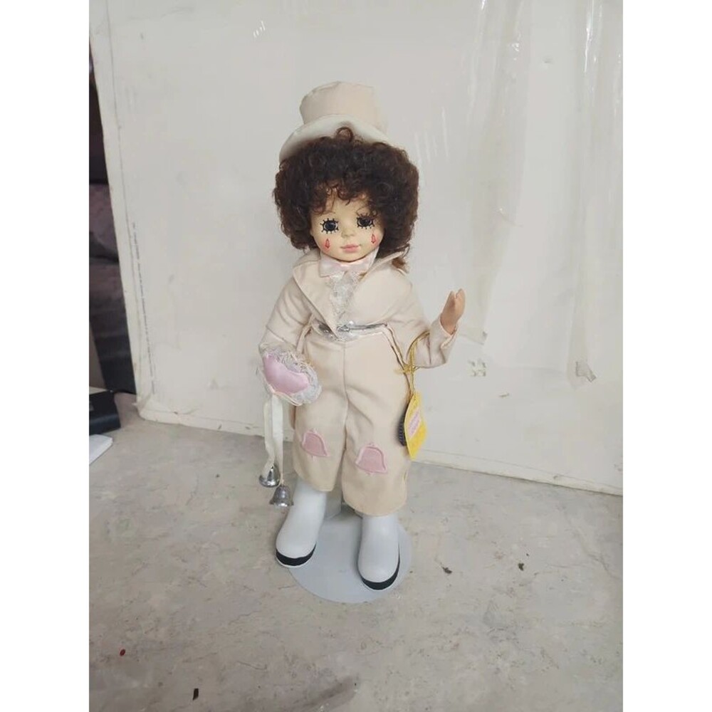 June Calendar clown doll by Brinn